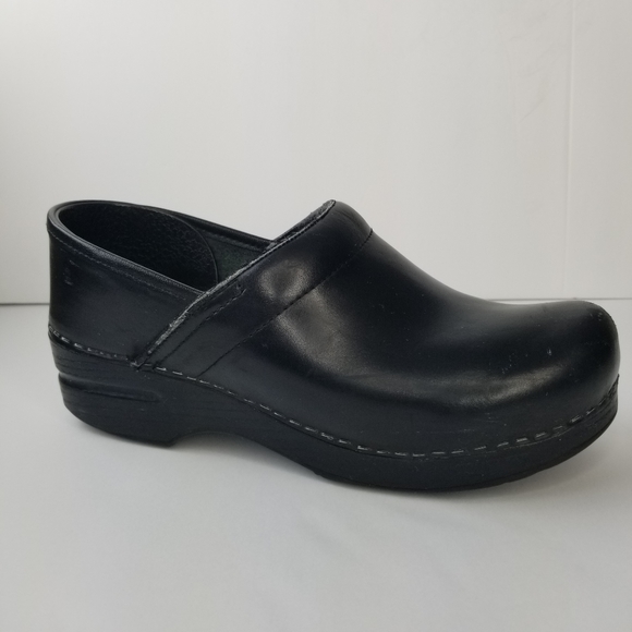 Dansko clogs size 8 Clearance